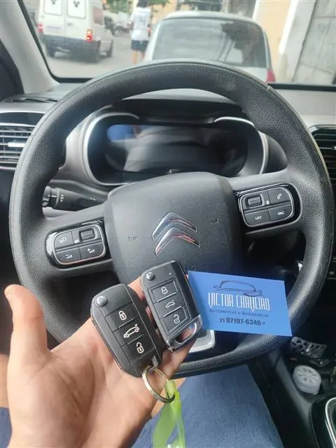 Chave de Citroën feita pelo Victor Chaveiro